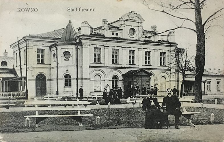 miesto teatras XIX a