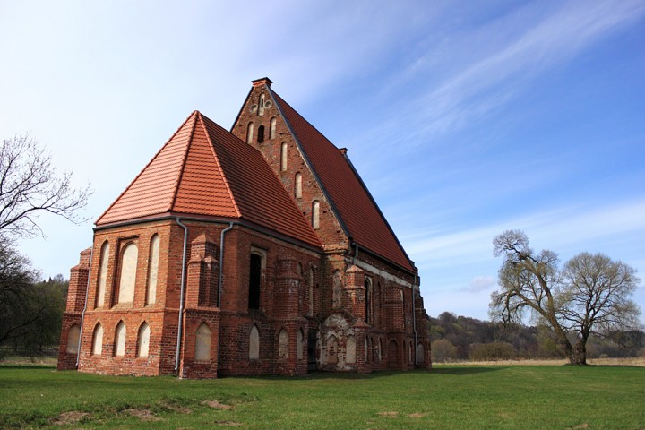 Senoji Zapyškio bažnyčia